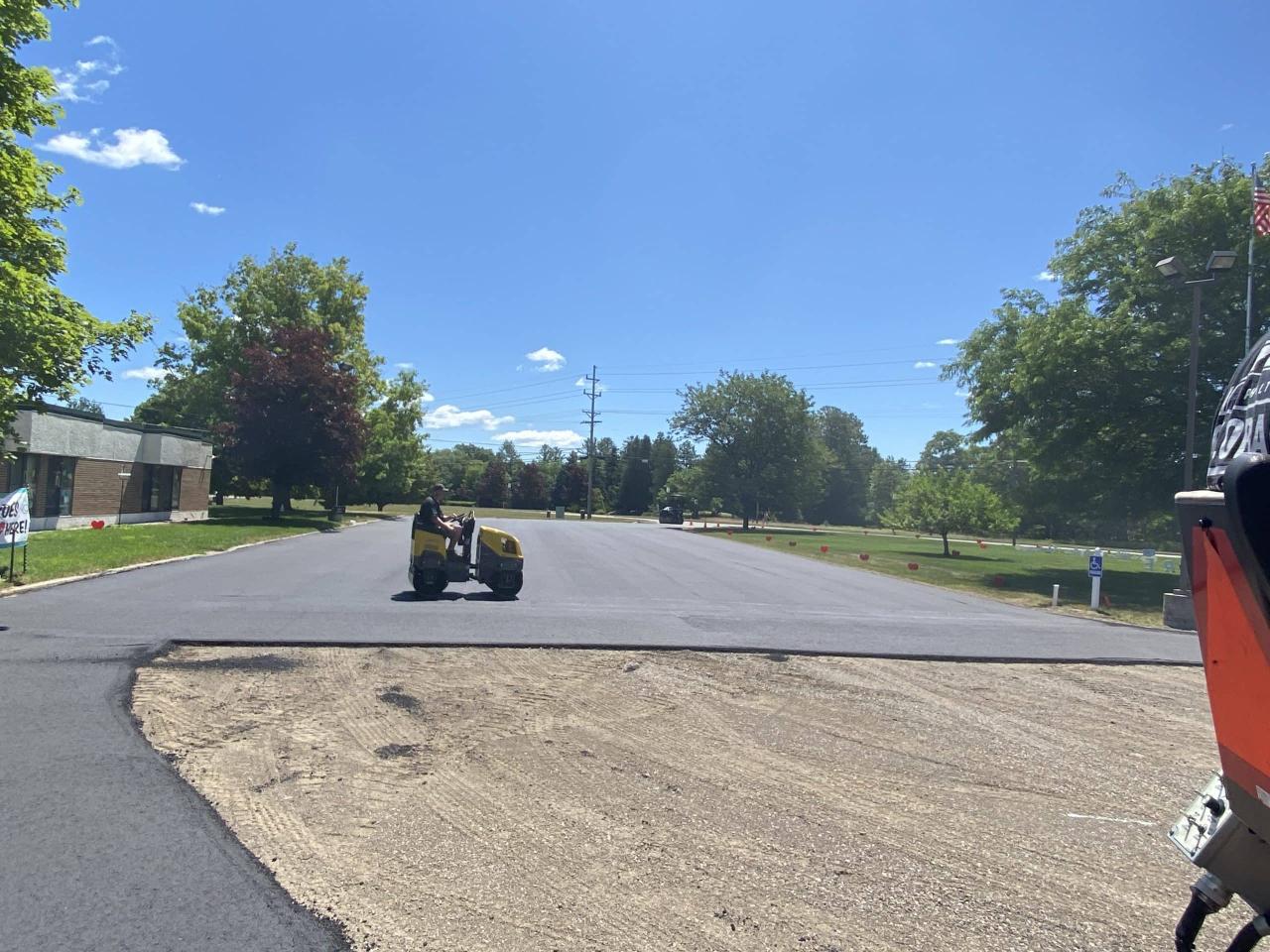 Commercial paving contractors
