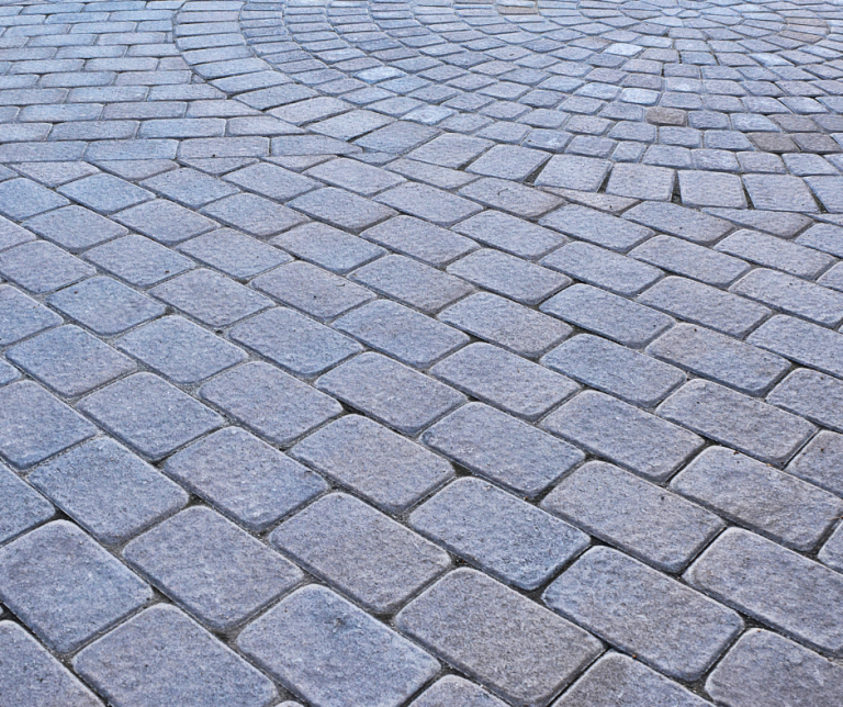 Interlocking driveway grids